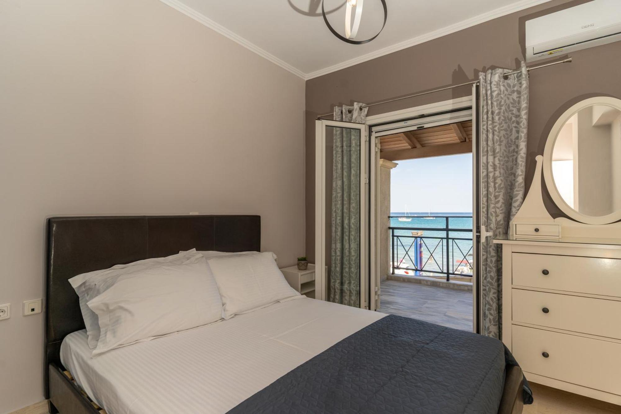 George Beachfront Apartments Lithakia (Zakynthos) Exterior foto